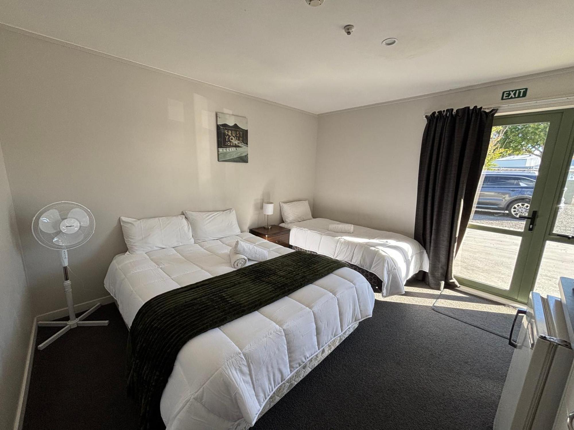 Leopard Hotel Waipukurau Zewnętrze zdjęcie